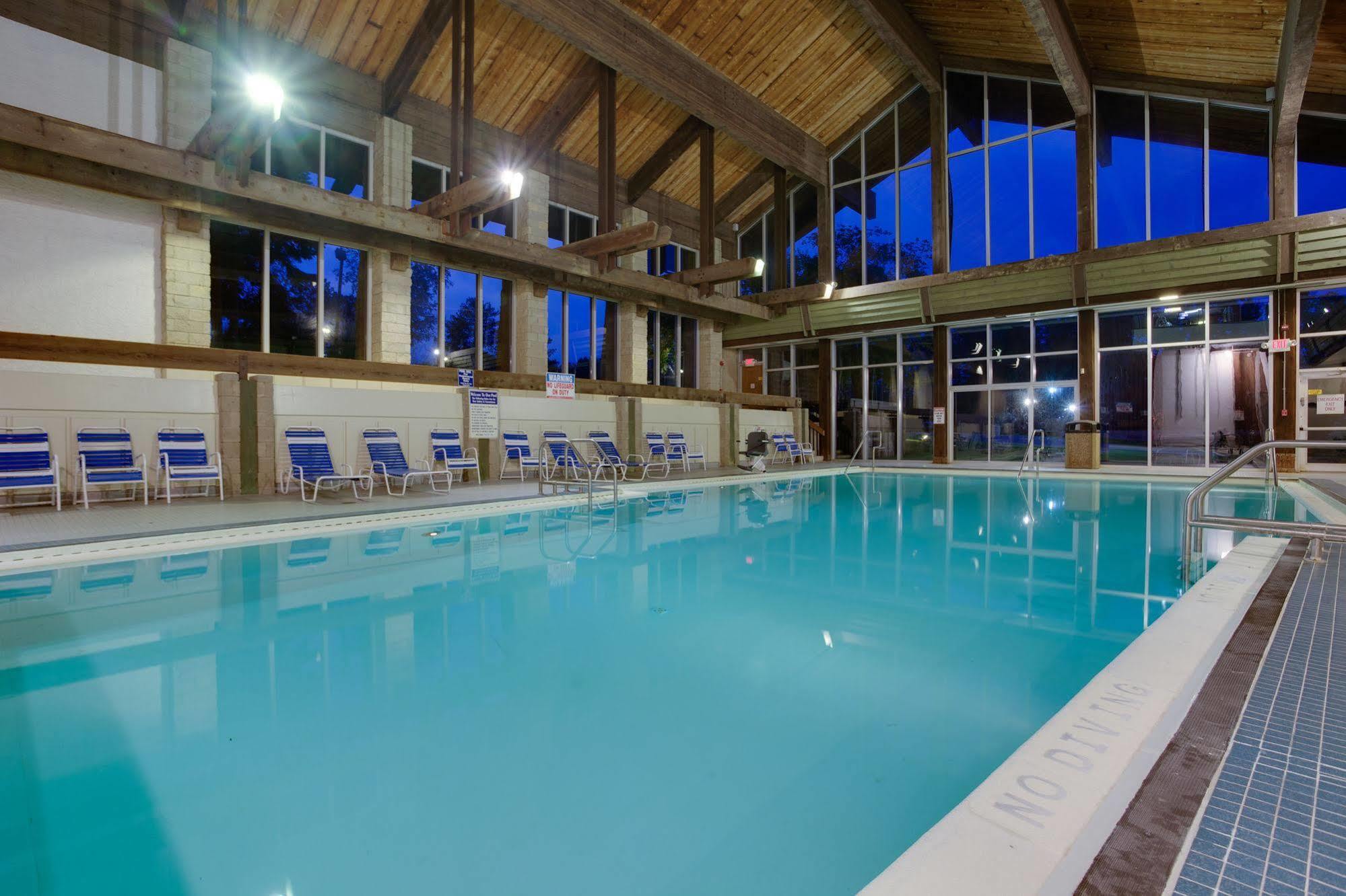 Salt Fork State Park Lodge And Conference Center Кембридж Экстерьер фото