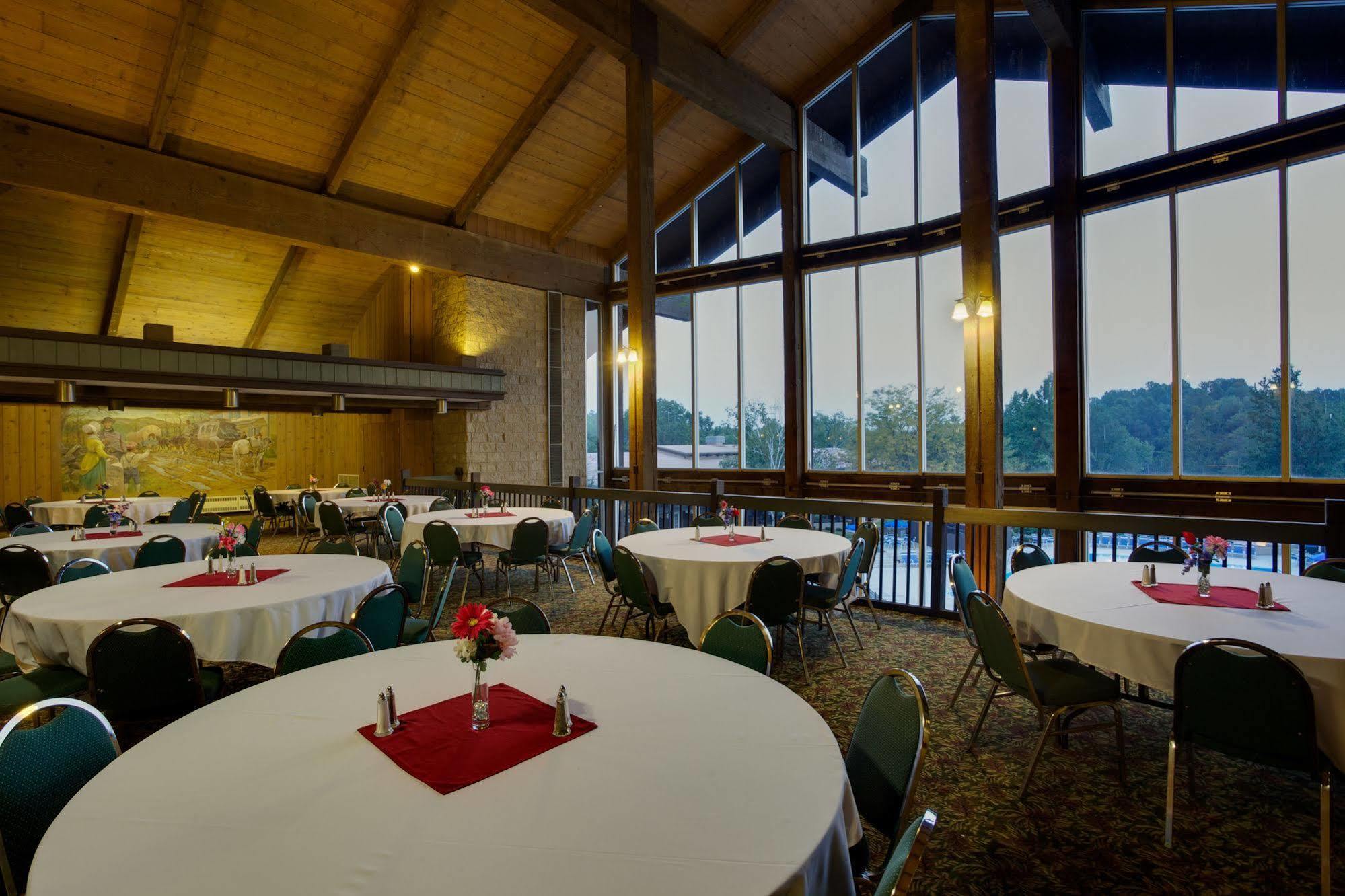 Salt Fork State Park Lodge And Conference Center Кембридж Экстерьер фото